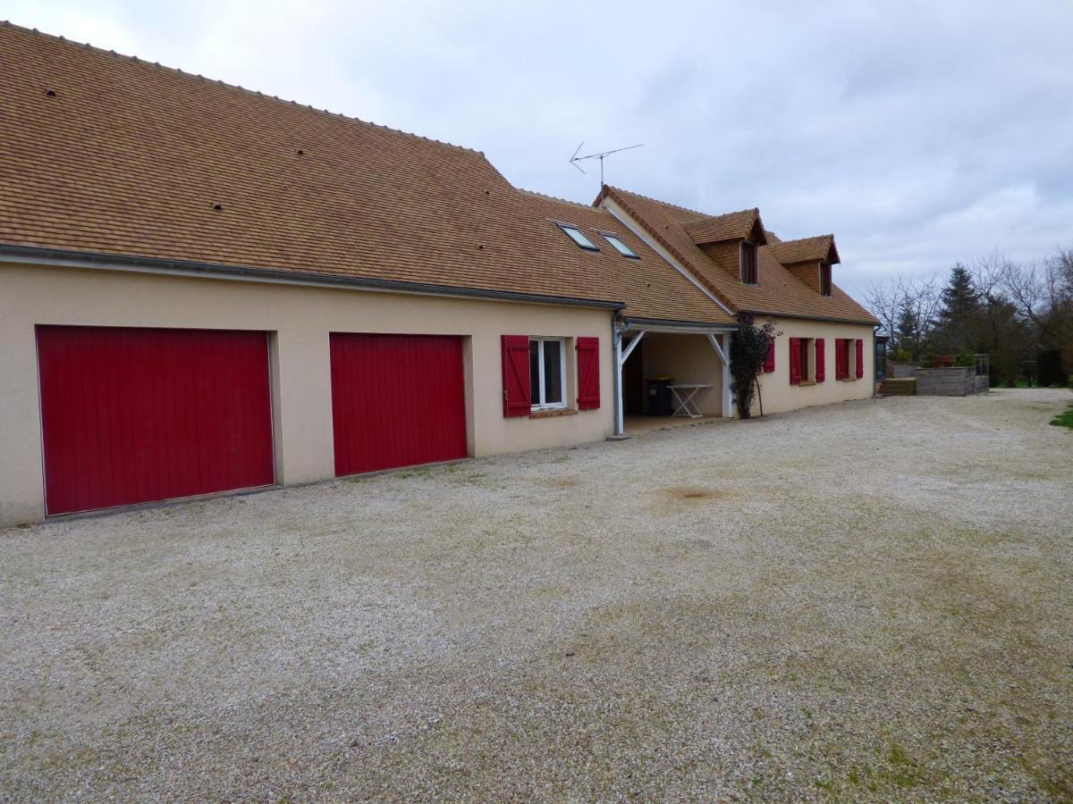 Les Petites Brosses Bed and Breakfast Montbizot Eksteriør billede